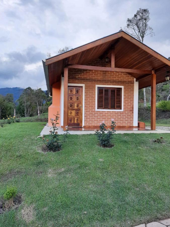 Encanto Das Rosas Санту-Антоніу-ду-Піннял Екстер'єр фото